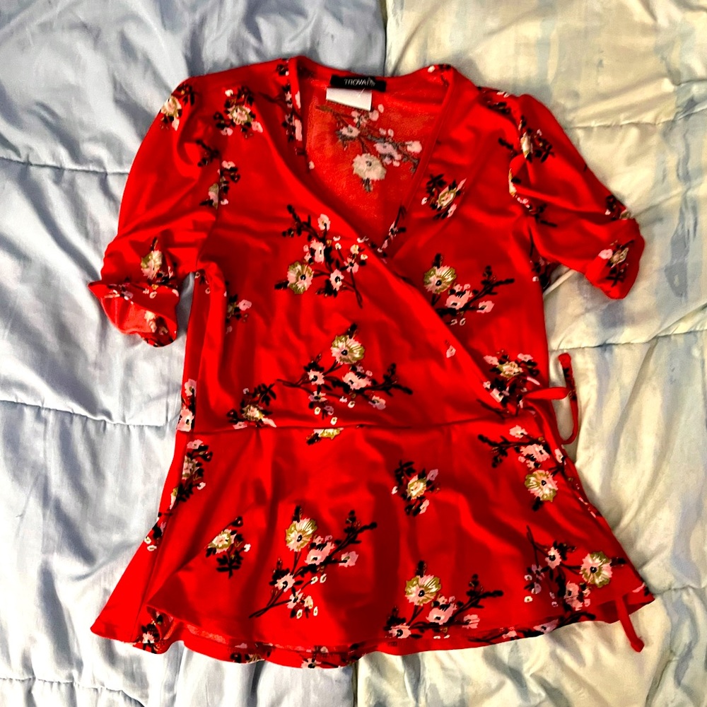 Red floral top